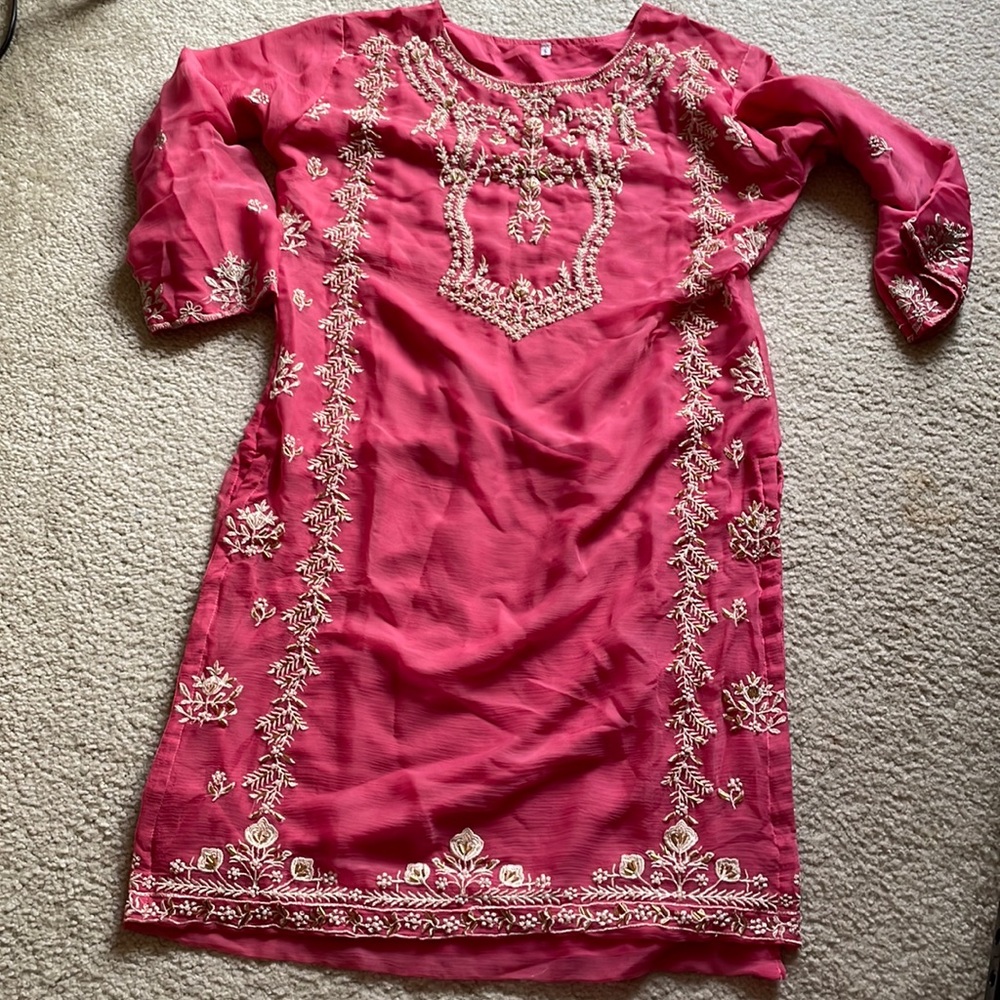 Brand new 2 piece